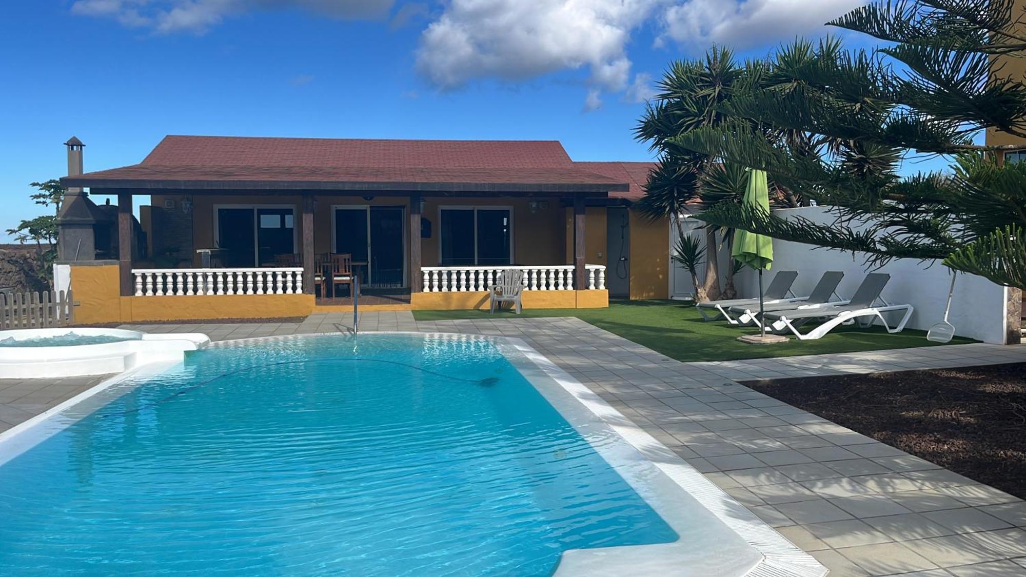 Vila Vistamalpei Cotillo Exteriér fotografie